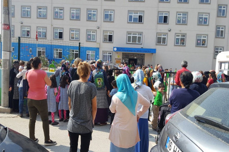 Panayır Mahallesinde kadınların okul çilesi