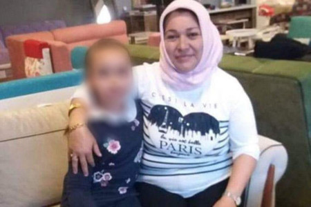 Balıkesir'de bir kadın bıçaklanarak öldürüldü