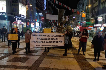 Avcılar Kadın Platformu 25 Kasım’a çağrı yaptı: İsyanımızla sokaktayız
