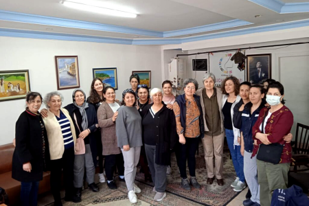 Ankara Milletvekili Adayı Selma Gürkan Tuzluçayır Kadınları Dayanışma Derneği'nde kadınlarla buluştu