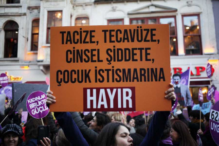 Kadıköy’de göçmen işçiye cinsel saldırı!