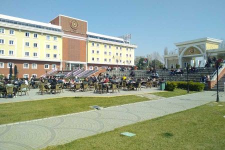 Aydın Üniversitesi’nde öğrencilerin ‘Kadın Araştırmaları Kulübü’ talebi reddedildi
