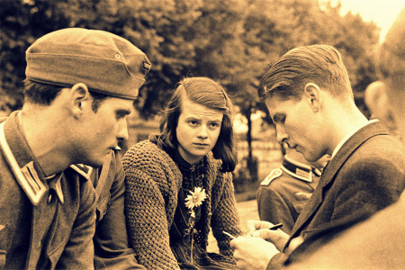 22 Şubat 1943| Beyaz Gülerin en cesuru Sophie Scholl idam edildi