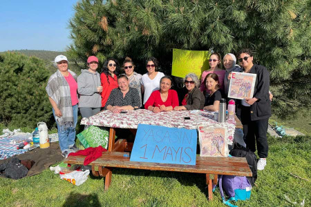 Sultangazi Ekmek ve Gül’den kadınlar piknikte buluştu: Daha güçlü bir mücadele için 1 Mayıs’a