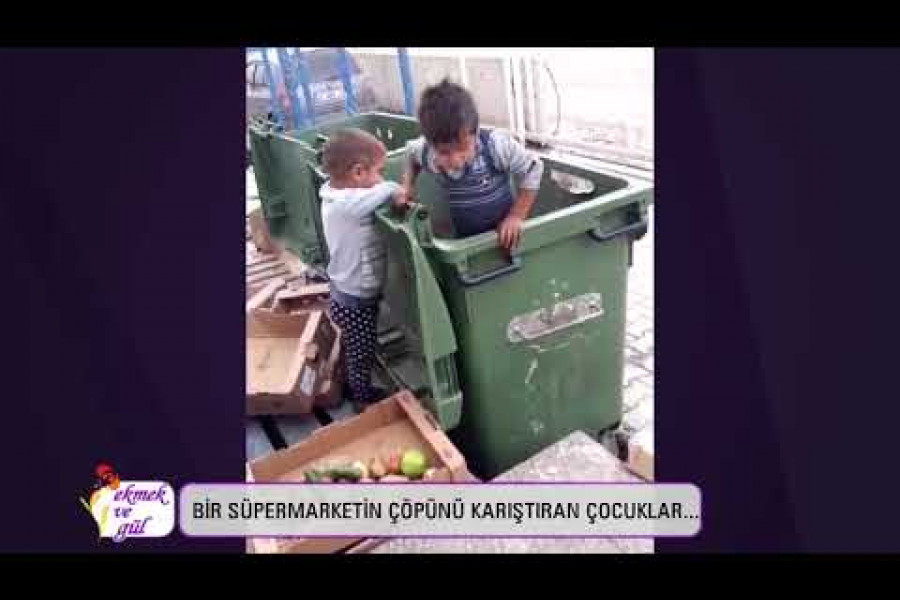 GÜNÜN VİDEOSU: Bir süpermarketin çöpünü karıştıran çocuklar...
