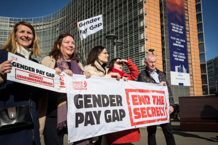 Avrupa sendikalarından kampanya: Eşit ücret için 101 yıl beklemeyeceğiz!