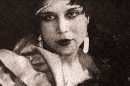 İlk Türk Kadın Opera Sanatçısı Semiha Berksoy