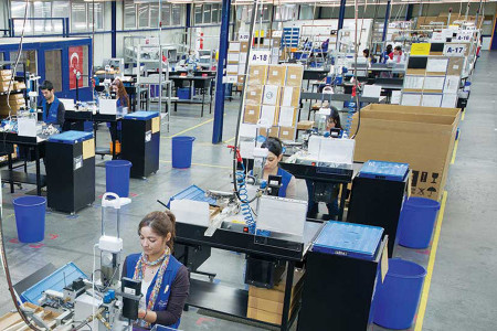 Yazaki Fabrikasında işçi kadınlar taciz sarmalında