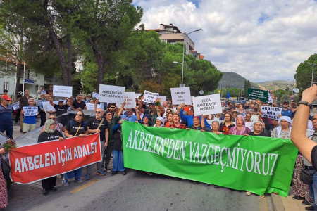Köylüler Akbelen’deki maden işletme ruhsatının iptali için yürüdü: Akbelen için adalet