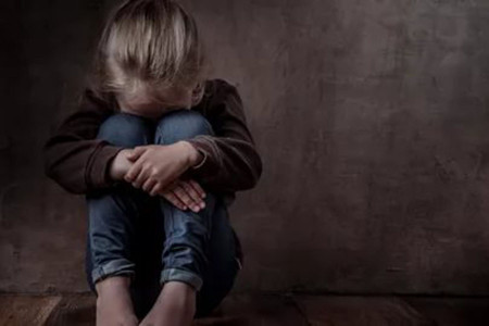 GÜNÜN BİLGİSİ: Çocuklukta yaşanan sözlü şiddetin kalıcı etkileri