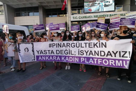 Pınar Gültekin’in katledilmesine kadınlardan tepki| Yasta değil isyandayız!