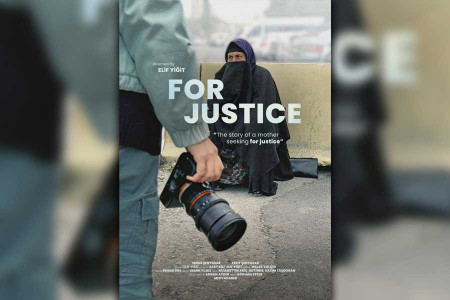 Günün belgeseli: Adalet İçin (For Justice)