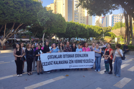 Adana Kadın Platformu, çocuk istismarı davasında cezasızlığa tepki gösterdi
