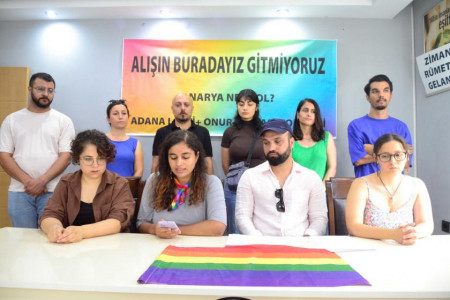 Adana’da LGBTİ’ler Onur Yürüyüşü’ne polis müdahalesine tepki gösterdi