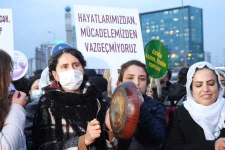 Diyarbakır’da kadın mücadelesine operasyon