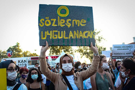 22 kadın vekilden Bakan Selçuk’a tek soru: Vicdan mı, İstanbul Sözleşmesi mi?