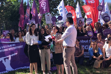 Kadınlar İstanbul Sözleşmesi için 4. kez Danıştay'da | 'Kadınlar şiddete karşı koyacak bir yaşam, iş, güvence istiyor'