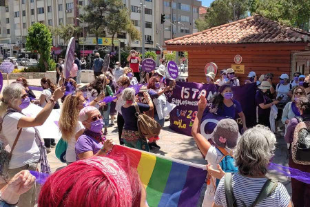 Muğla’da kadınlar haykırdı: İstanbul Sözleşmesi bizim
