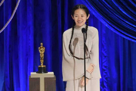 Chloé Zhao ‘En İyi Yönetmen’ ödülünü alan ilk Asyalı kadın oldu