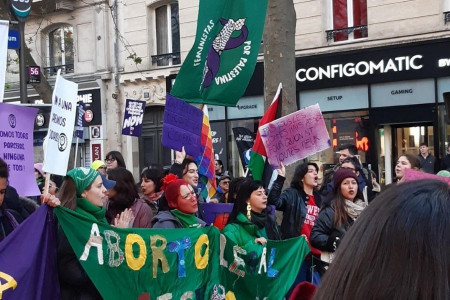Fransa’da kürtaj hakkı resmen anayasal güvence altında