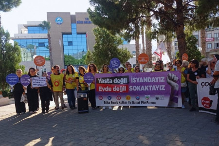 Söke'de kadınlar cinayetlere karşı sokağa çıktı