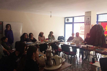 Sultangazi’de Emek Partili kadınlar kahvaltıda buluştu