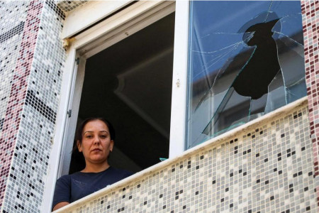 Ev sahibi yüzde 566 kira artışını kabul etmeyen kiracısı kadının ve engelli oğlunun camlarını kırdı