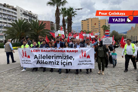İzmir’de meydanlar nefret diline açıldı