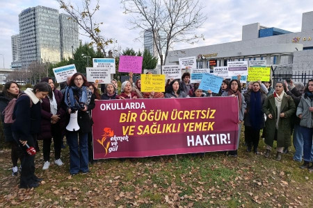 Çocuklarımın geleceği için kaygılanmadığım bir ülke istiyorum