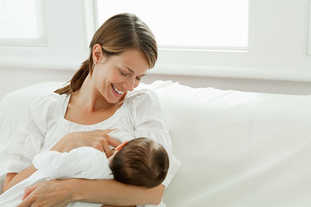 GÜNÜN BİLGİSİ: Gereken her şey anne sütünde