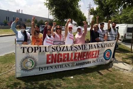 AdkoTurk’un kadın işçileri hem TİS hem grev hakkı için mücadele ediyor