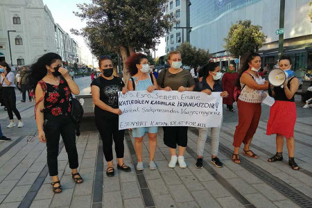 Esenyurt’tan kadınlar: Katledilen tüm kadınlar için isyandayız!