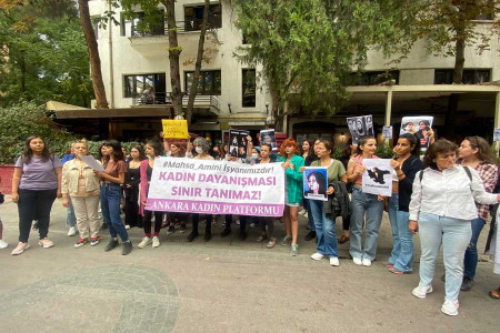 Ankara Kadın Platformu: Mahsa’nın mücadelesi hepimizin mücadelesidir