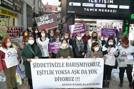 Adana’da kadınlardan 14 Şubat eylemi: Eşitlik yoksa aşk da yok