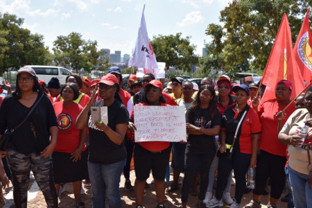 Güney Afrika: İşyerinde tacize karşı sendikalardan eylem