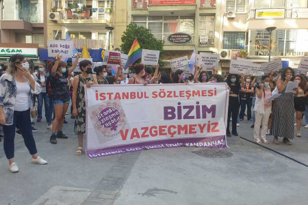 İzmir’de kadınlar, İstanbul Sözleşmesi için 1 Temmuz’a çağrı yaptı