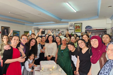 Tuzluçayır Kadınları Dayanışma Derneği yeni yaşını kutladı
