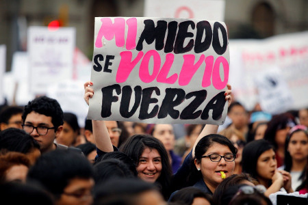 PERU: Yolsuzluk ve şiddet kadınların hayatını çalıyor*