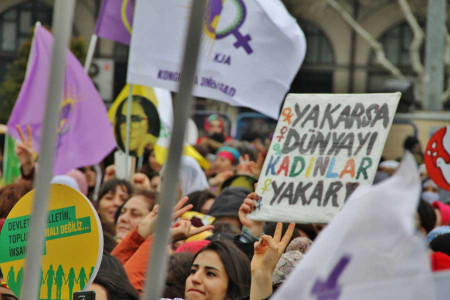 Cinsiyet eşitliği konusunda Türkiye ilerlemiyor, geriliyor!
