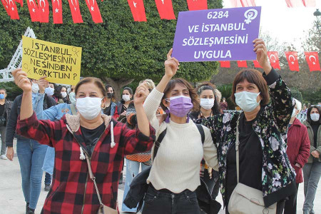 İstanbul Sözleşmesi için eğitim emekçilerinin de söyleyecek sözü var!