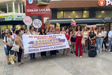 İzmir Kadın Platformu: Silah tüccarlarına değil kadınlara bütçe istiyoruz