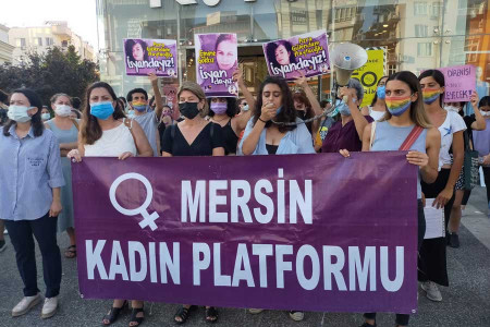 Mersin Kadın Platformu: Katledilen kadınlar isyanımızdır