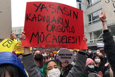 Petrol-İş Sendikası Gebze Şubesi Kadın Komisyonu: İstanbul Sözleşmesi uygulansın