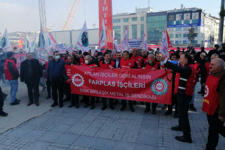 Farplas işçileri Gebze’ye yürüdü: Haklılığımızı haykırmaya devam ediyoruz
