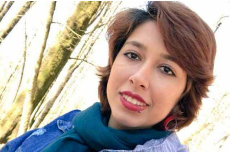 İran’da zorunlu başörtüsüne karşı mücadele sürüyor