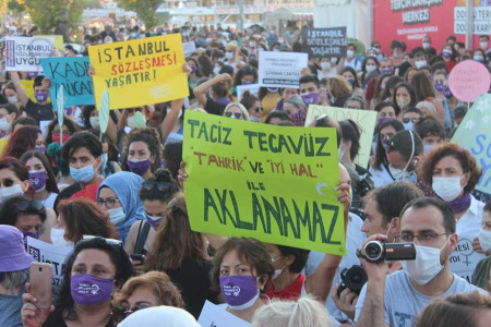Emek Partisi: ‘Kadınların acil önlem taleplerini sahipleniyoruz’